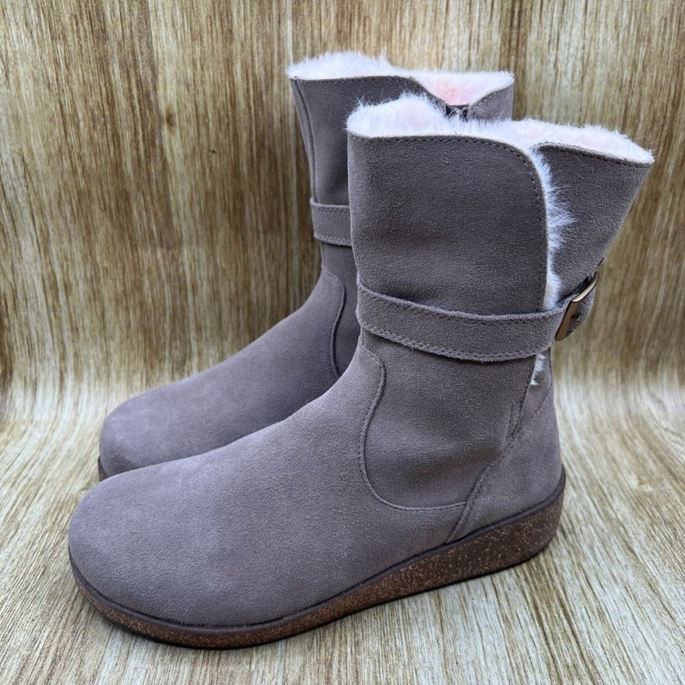 Orthofeet Claire Faux Fur Women's Size 9 Wide Lined Water Repellent Suede Boot - Picture 3 of 9